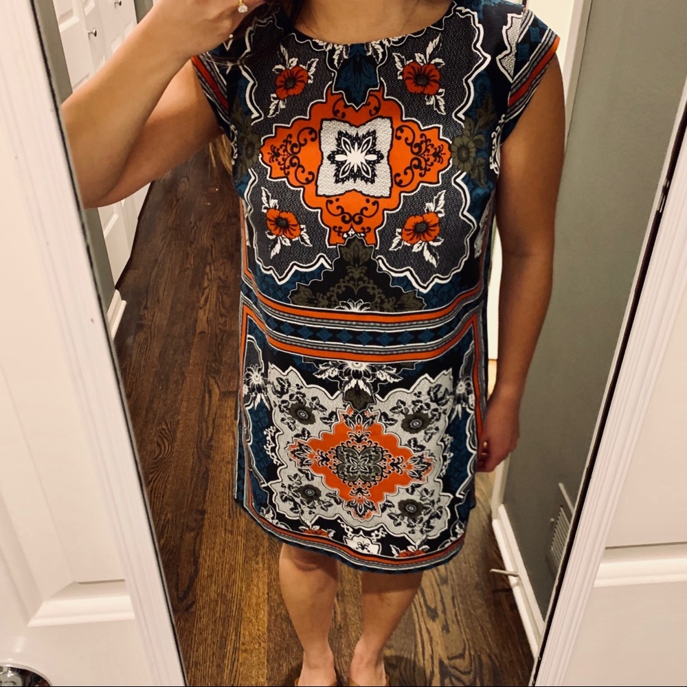 Banana Republic shift dress print - sz 6